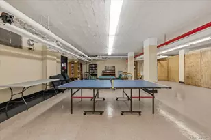 80 Knolls Crescent, Bronx, NY 10463 - Photo 15