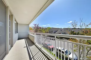 100 Harbor View Dr, Port Washington, NY 11050 - Photo 17
