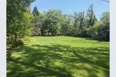 635 S Pascack Road, Chestnut Ridge, NY 10977 - Photo 33