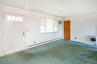 144 W Lake Drive, Lindenhurst, NY 11757 - Photo 5
