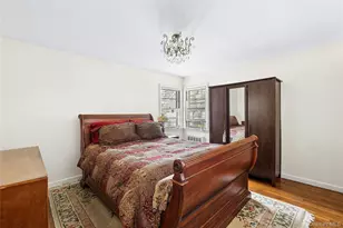 33 Lindbergh Ave, Glen Cove, NY 11542 - Photo 7