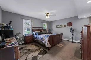 112 Rosemont Ave, Farmingville, NY 11738 - Photo 7