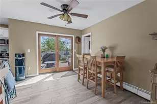 112 Rosemont Ave, Farmingville, NY 11738 - Photo 5