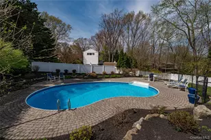 18 Pilgrim Dr, Port Jefferson, NY 11777 - Photo 39