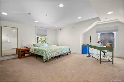 54 Ogden Avenue, White Plains, NY 10605 - Photo 21