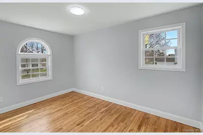 478 Mayflower Avenue, Brentwood, NY 11717 - Photo 13