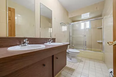 84 Tennyson Drive, Nanuet, NY 10954 - Photo 35