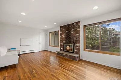 84 Tennyson Drive, Nanuet, NY 10954 - Photo 17