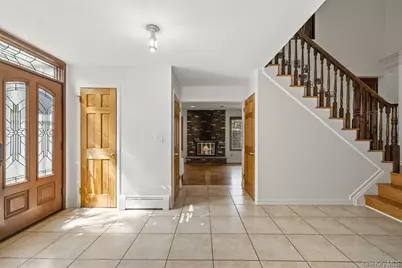 84 Tennyson Drive, Nanuet, NY 10954 - Photo 9