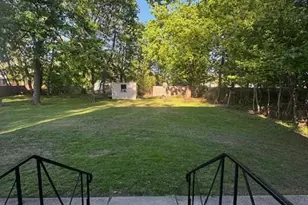 408 A 7th St, East Northport, NY 11731 - Photo 11