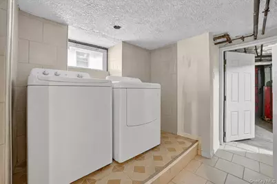 153 Hillside Avenue, Mount Vernon, NY 10553 - Photo 27