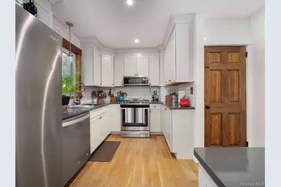 14 Hillside Avenue, Suffern, NY 10901 - Photo 11