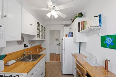 5621 Netherland Avenue #3D, Bronx, NY 10471 - Photo 15