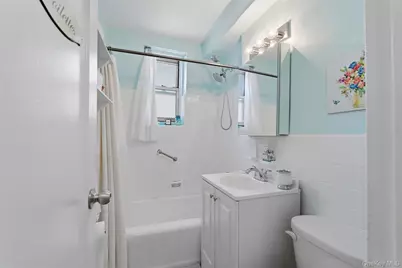 5621 Netherland Avenue #3D, Bronx, NY 10471 - Photo 21