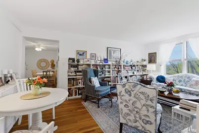 5621 Netherland Avenue #3D, Bronx, NY 10471 - Photo 7