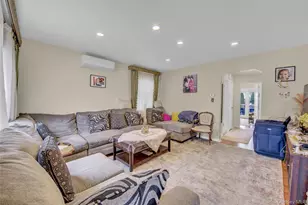 1312 Park Ave, New Hyde Park, NY 11040 - Photo 3