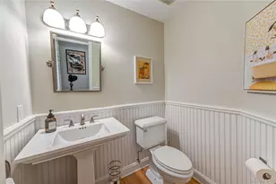 404 Mountain Ridge Dr, Mount Sinai, NY 11766 - Photo 15