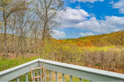 404 Mountain Ridge Drive, Mount Sinai, NY 11766 - Photo 21