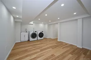 73-36 196th St, Fresh Meadows, NY 11366 - Photo 13