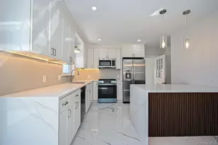 73-36 196th St, Fresh Meadows, NY 11366 - Photo 9