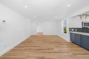 227 N Railroad Ave, Babylon, NY 11702 - Photo 9