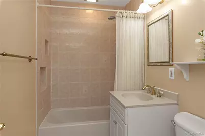 304 Jamaica Boulevard, Carle Place, NY 11514 - Photo 11