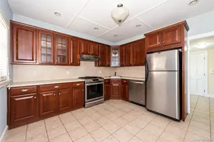 21 Franklin Ave, Glen Cove, NY 11542 - Photo 9