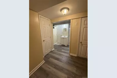 40 Chapel Hill Drive, Brentwood, NY 11717 - Photo 11