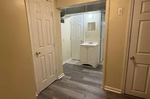 40 Chapel Hill Dr, Brentwood, NY 11717 - Photo 11