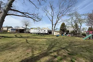 40 Chapel Hill Dr, Brentwood, NY 11717 - Photo 25
