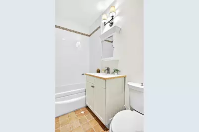 17 Hilldale Lane, Sands Point, NY 11050 - Photo 47