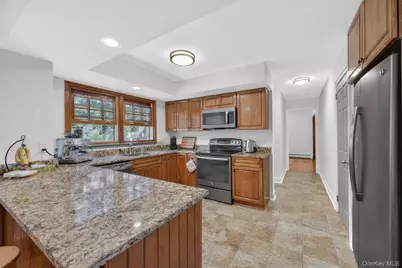 22 Thompson Drive, Washingtonville, NY 10992 - Photo 11