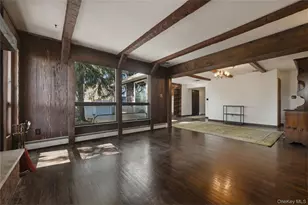 19 Gaymor Ln, Commack, NY 11725 - Photo 13