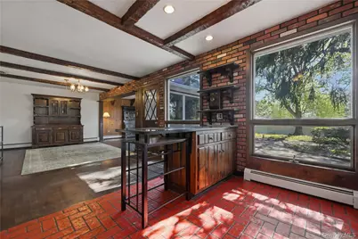 19 Gaymor Lane, Commack, NY 11725 - Photo 7