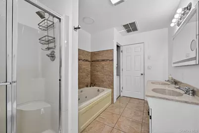 1201 Union Avenue, Newburgh, NY 12550 - Photo 21