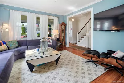 12 Marathon Place, Port Chester, NY 10573 - Photo 5