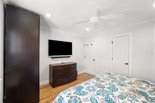 224-09 Manor Rd, Queens Village, NY 11427 - Photo 13