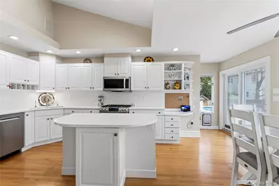 30 Jeanette Drive, Massapequa, NY 11758 - Photo 15