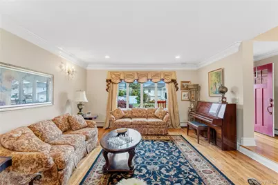 30 Jeanette Drive, Massapequa, NY 11758 - Photo 11