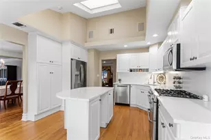 30 Jeanette Dr, Massapequa, NY 11758 - Photo 19