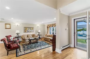 30 Jeanette Dr, Massapequa, NY 11758 - Photo 7