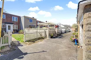 151-45 20th Rd, Whitestone, NY 11357 - Photo 27