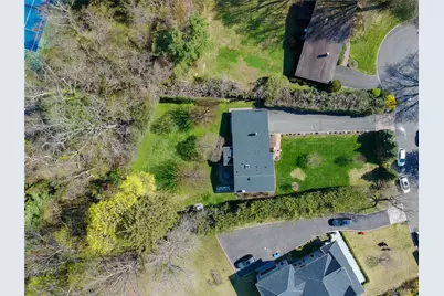 11 Laurie Place, Glen Cove, NY 11542 - Photo 21
