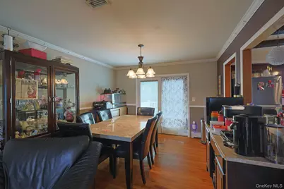 4 North Drive, Poughkeepsie, NY 12603 - Photo 5