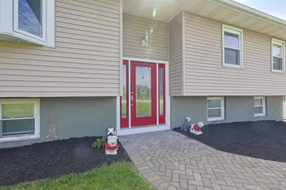 4 North Drive, Poughkeepsie, NY 12603 - Photo 3