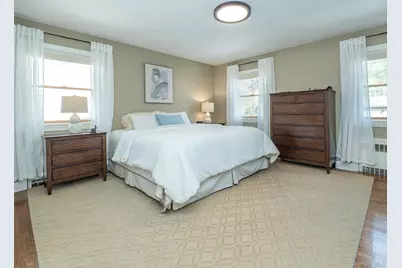 5 Fairfield Avenue, Port Washington, NY 11050 - Photo 9