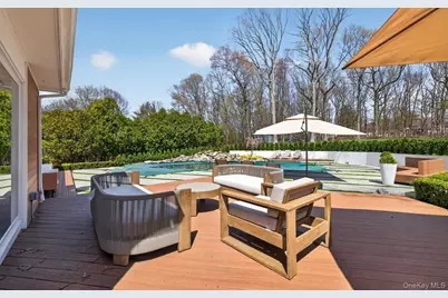 161 Yukon Drive, Woodbury, NY 11797 - Photo 33