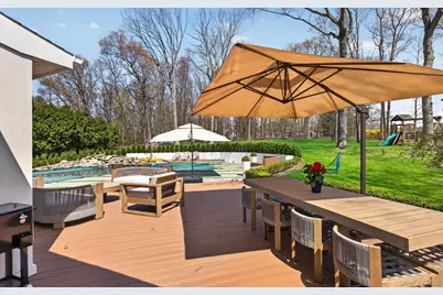 161 Yukon Drive, Woodbury, NY 11797 - Photo 35
