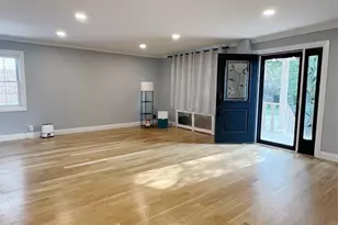 83-49 250th St, Bellerose, NY 11426 - Photo 5