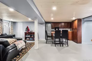 524 Concord Ave, Williston Park, NY 11596 - Photo 15